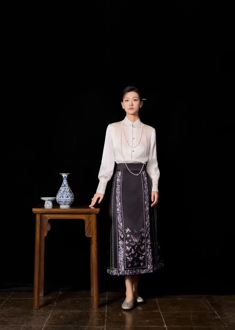 倒计时4天！2024深圳时装周：娇古苏绣，传统工艺与现代时尚的完美融合！