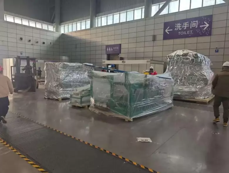 倒计时 2 天！2025亚太橡塑展・合肥站：大型橡塑设备实况直击！