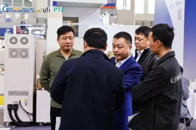 智能制造风潮！2025宁波机床展首日盛况回顾，今日精彩继续上演