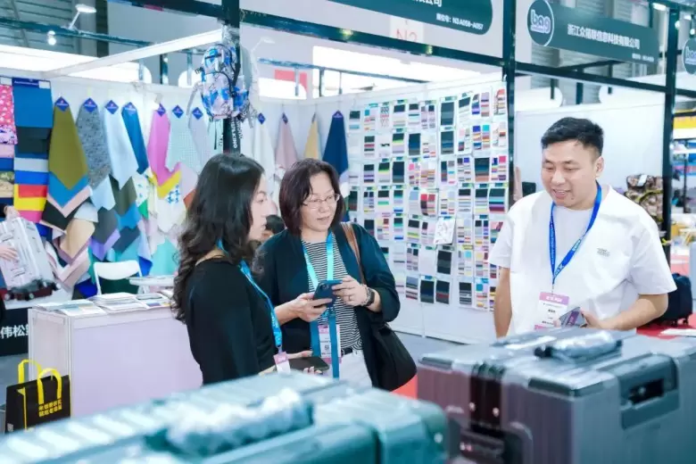 2025上海箱包展：观众预登记已开启！箱包及鞋业新品首发，免费入场速抢！