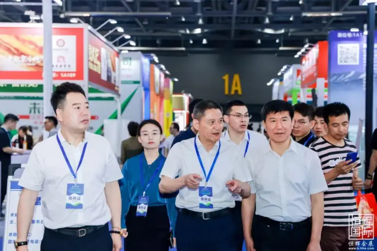  火热进行中！2025杭州食餐会：首日直击，亮点全揭秘！立即预登记！