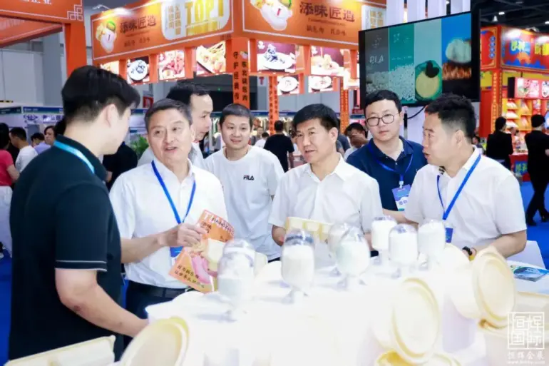  火热进行中！2025杭州食餐会：首日直击，亮点全揭秘！立即预登记！