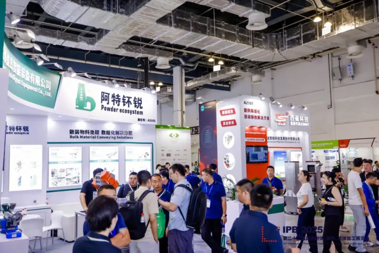 火热进行中！2025 IPB上海粉体展：现场直击带你领略行业盛宴！