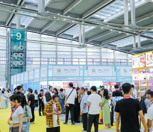 自有品牌展